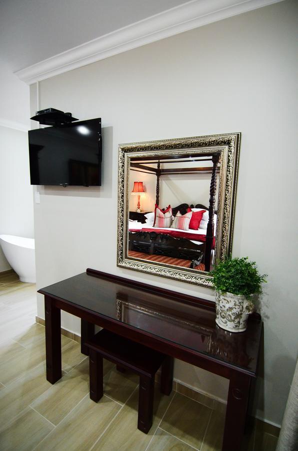 Abella Bed And Breakfast Vryburg Buitenkant foto